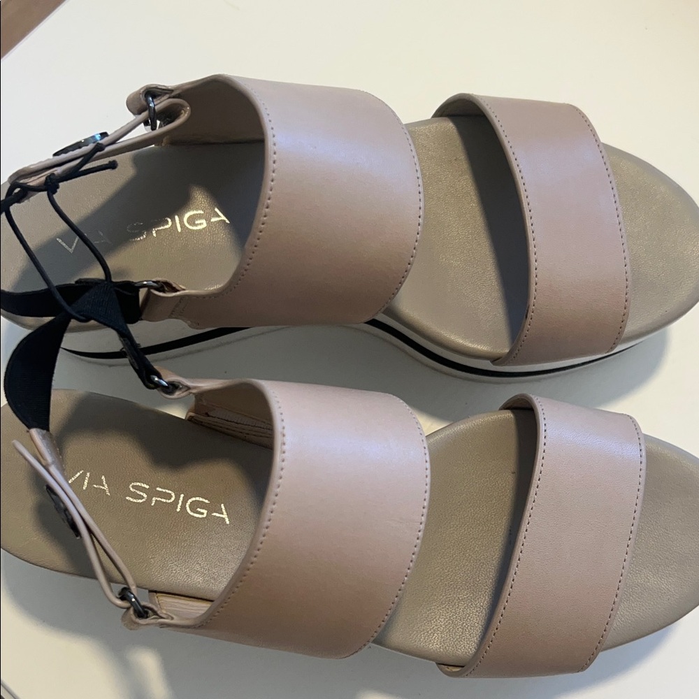 Via Spiga Tan and Black Platform Sandals - Picture 2 of 7